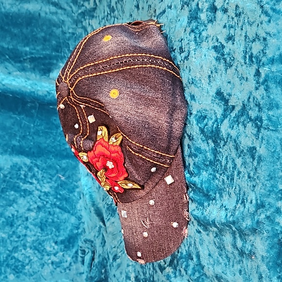 Distressed Adjustable Denim Cap Roses Rhinestone 100% Cotton - Picture 9 of 9